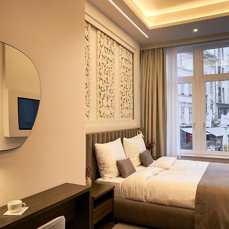 Damas Suites Budapest Exteriör bild