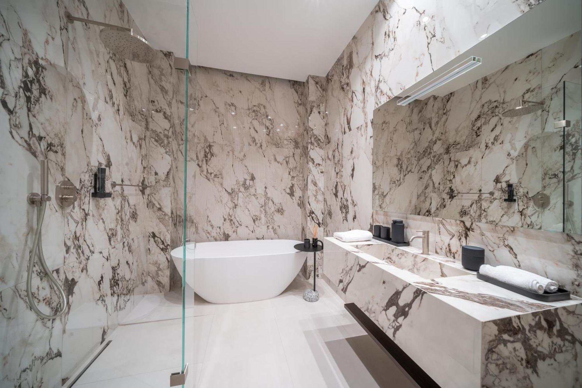 Damas Suites Budapest Exteriör bild