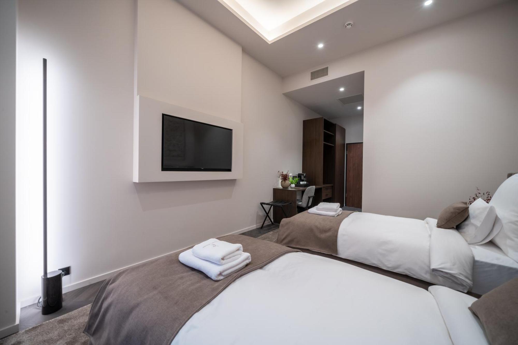 Damas Suites Budapest Exteriör bild