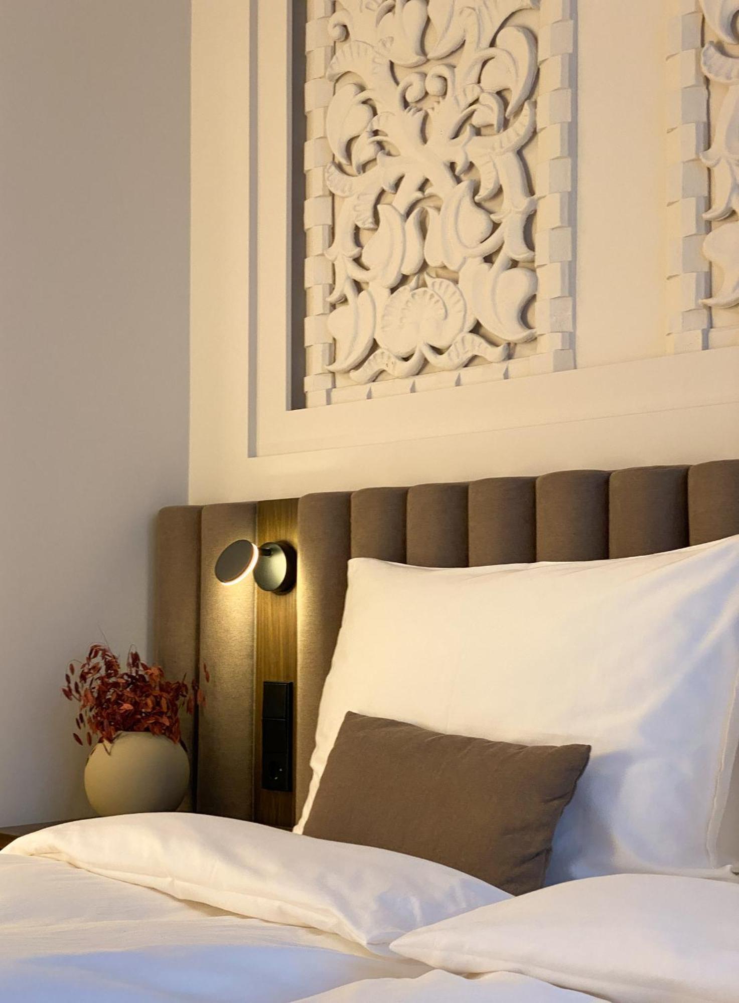 Damas Suites Budapest Exteriör bild